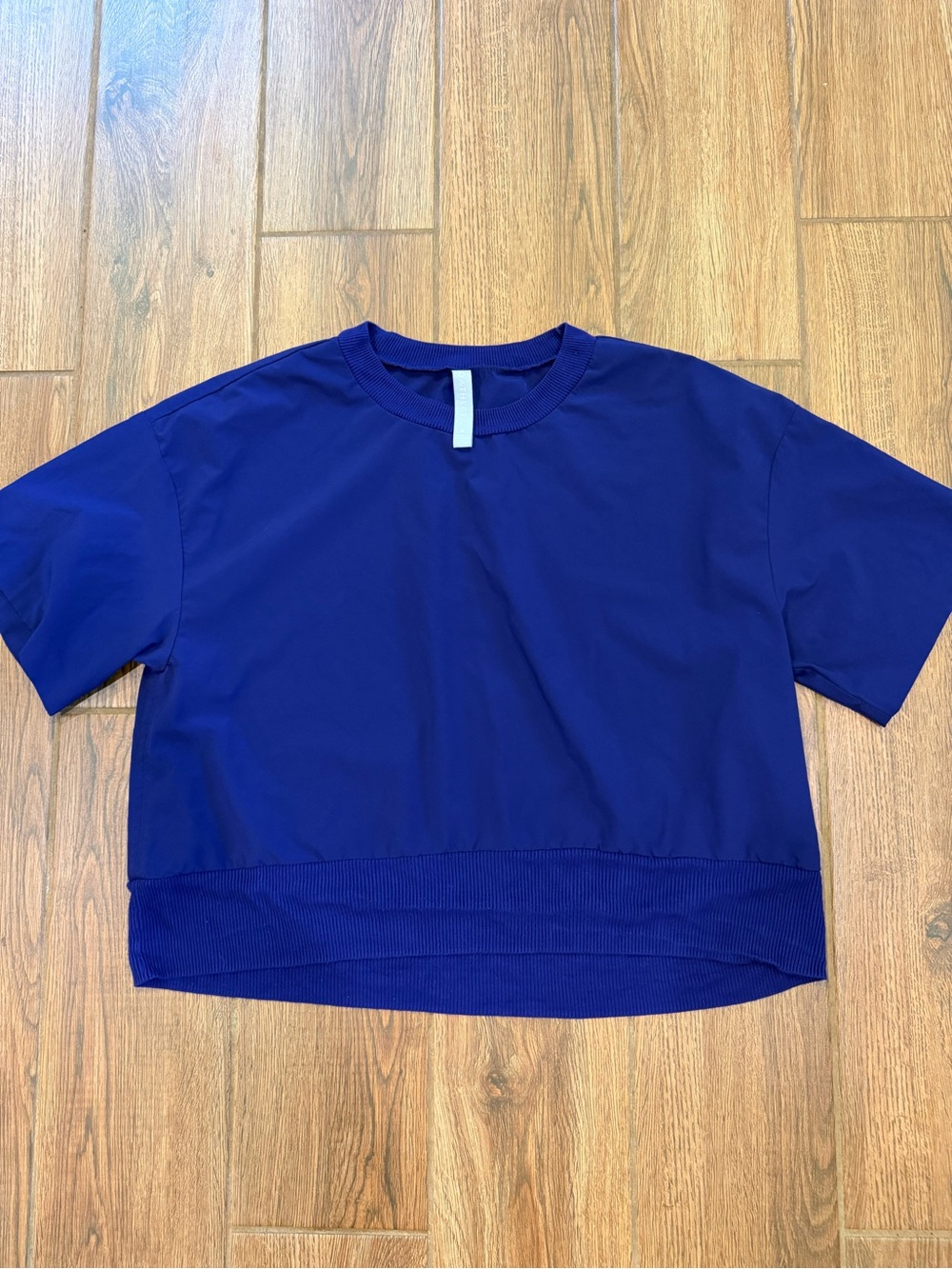 Athleta Women’s Purple Cropped Shirt Relaxed Fit Size M